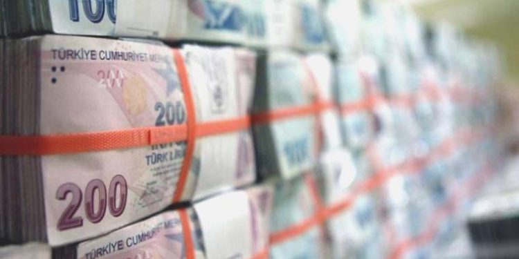 Kent hastaneleri ödemeleri enflasyon ve döviz nedeniyle ‘kara delik’ yarattı: İşçinin maaşı eridi