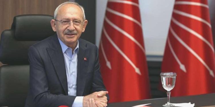 Kılıçdaroğlu’ndan ‘genel başkanlık’ sorusuna yanıt: ‘Kimseye altın tabak içerisinde sunulmaz’