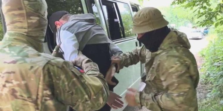 Kırım’da Rusya yanlısı idarenin önderine suikast teşebbüsü engellendi