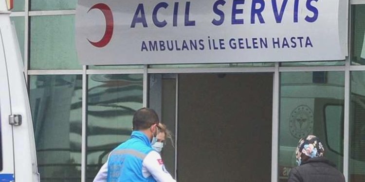 Kütahya’da devrilen traktörün şoförü öldü