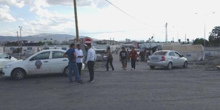 Malatya’da çadır kentte kız çocuğuna taciz savı: 1 gözaltı