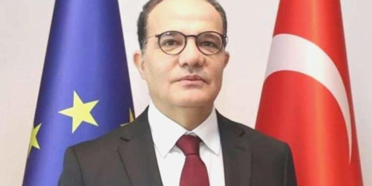 Mehmet Kemal Bozay kimdir? Yeni Dışişleri Bakanlığı Bakan Yardımcısı Mehmet Kemal Bozay kaç yaşında, nereli?