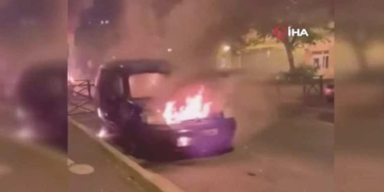 Meksika’da bomba yüklü araç patladı: 5 kişi yaralandı