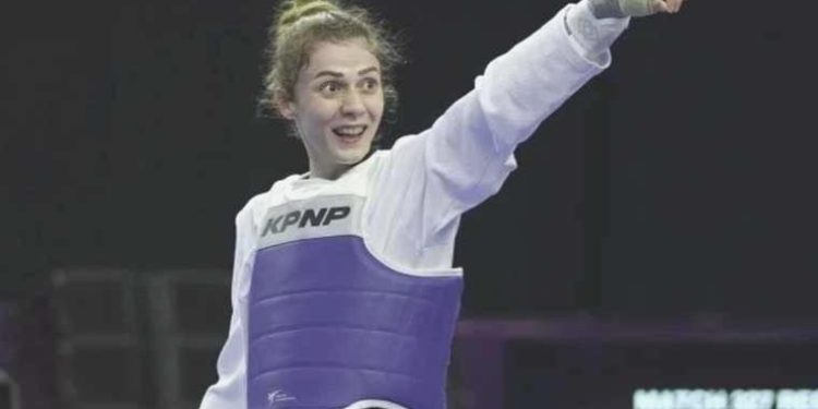 Merve Dinçel’den gümüş madalya!