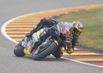 MotoGP’nin Hollanda etabındaki sprint yarışında Marco Bezzecchi birinci oldu