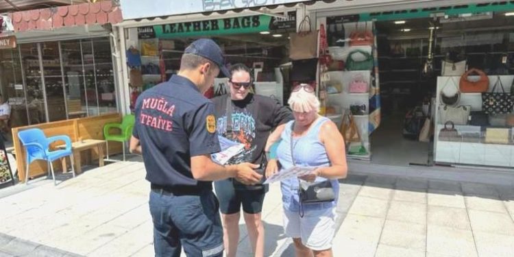 Muğla’da tatile gelen yurttaşlara yangın uyarısı