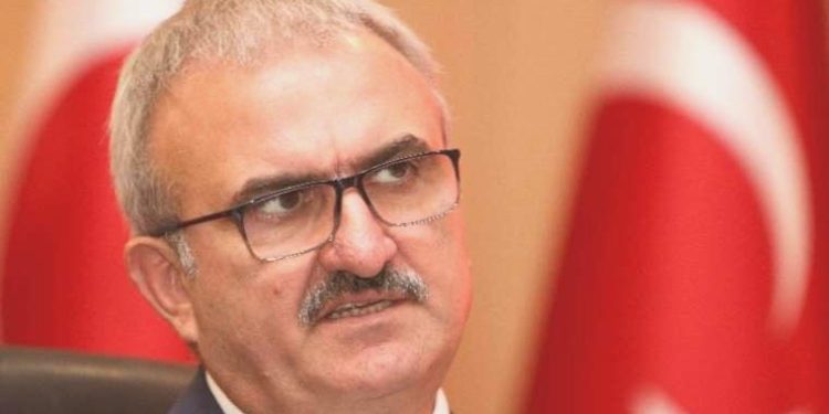 Münir Karaloğlu kimdir? İçişleri Bakanlığı Bakan Yardımcısı Münir Karaloğlu kaç yaşında, nereli?