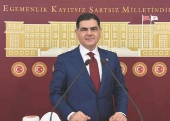 Naci Cınıslı kimdir, nereli, kaç yaşında? GÜZEL Parti Milletlerarası Münasebetler Lideri Naci Cınıslı hangi partilerde misyon yaptı?