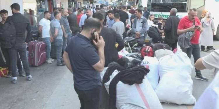 Otogarda Kurban Bayramı yoğunluğu sürüyor: Yollarda çok trafik var