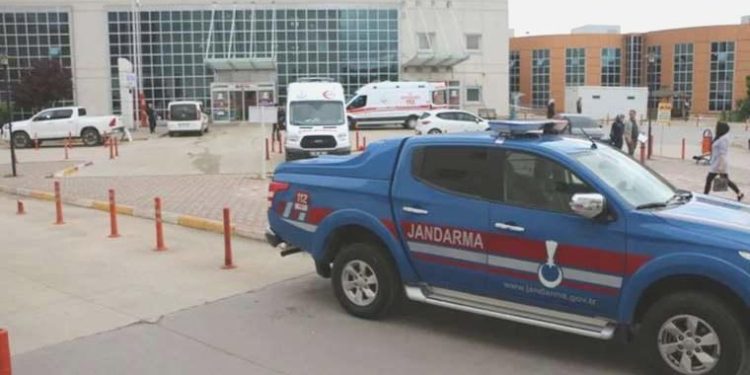 Oyun oynarken ablasının başına poşet geçirdiği 10 aylık bebek öldü