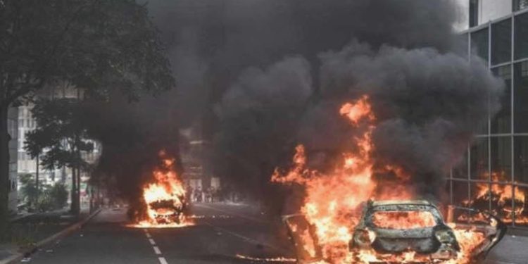 Paris’ten uzmanlar, Fransa banliyölerinden taşan öfkeyi Cumhuriyet’e kıymetlendirdi: Sonu faşizme çıkabilir