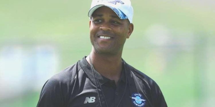 Patrick Kluivert, Adana Demirspor ile birinci antrenmanına çıktı