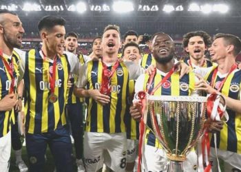 PFDK’den Fenerbahçe için ‘5 yıldızlı forma’ kararı!!