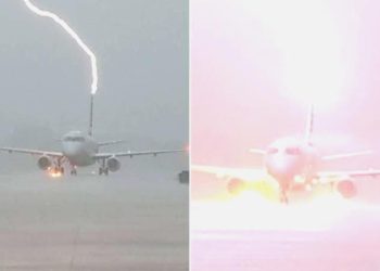 Pistte bekleyen yolcu uçağına yıldırım isabet etti