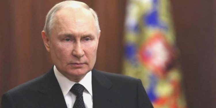 Putin: Ordu, isyanın bastırılmasında belirleyici bir rol oynadı