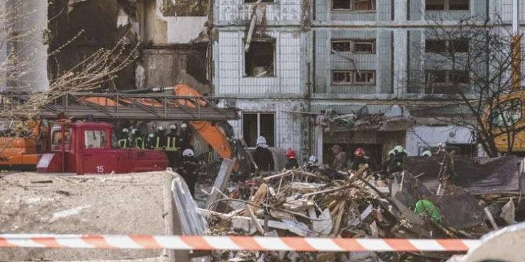 Rusya, Lviv’i vurdu: Meyyit ve yaralılar var