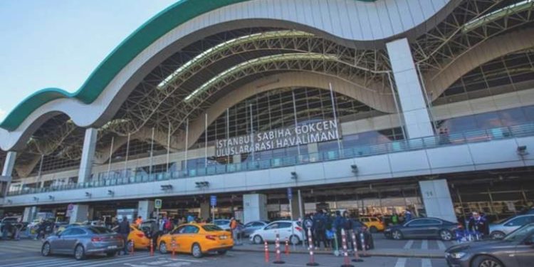 Sabiha Gökçen Havalimanı’nda uçuşlara kuş manisi
