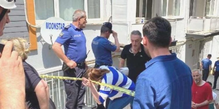 Samsun’da yıkılan duvarın altıda kalan emekçi hayatını kaybetti