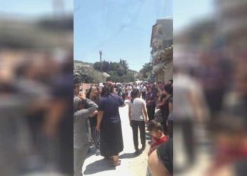 Sarsıntının üzerinden 5 ay geçti: Güneş altında su kuyruğu