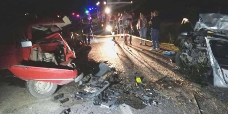 Şereflikoçhisar’da iki araba baş başa çarpıştı: 3 meyyit, 1 yaralı