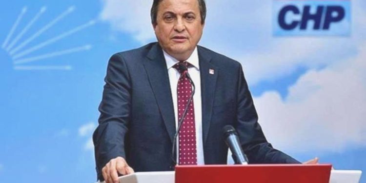 Seyit Torun’dan Ömer Çelik’e reaksiyon: CHP’yi tartışmak, tek adam partisinin sözcüsüne düşmez