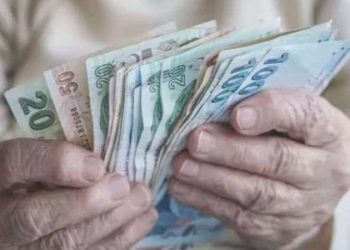 SGK Uzmanı Özgür Erdursun açıkladı: ‘Emekli maaşına yüzde 30 artırım öngörüyorum’