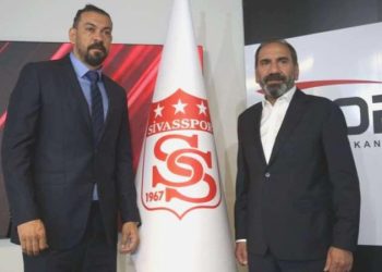 Sivasspor’da Servet Çetin’den imza sonrası transfer açıklaması!