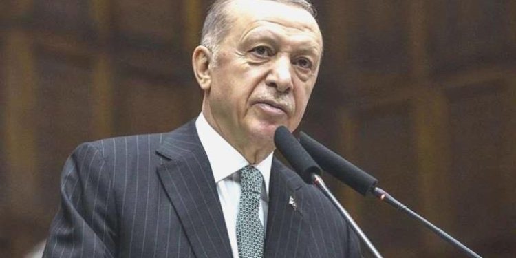 Son dakika… Cumhurbaşkanı Erdoğan muhalefeti sert sözlerle amaç aldı!