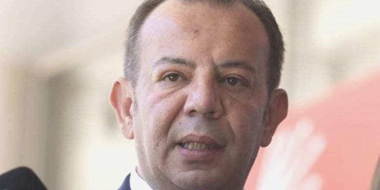 Tanju Özcan: Kılıçdaroğlu’nu, Atatürk’ün koltuğundan kaldırmak için yürüyorum