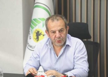 Tanju Özcan, yürüyüş öncesi Kılıçdaroğlu’na seslendi: ‘Aday olursa, inceldiği yerden kopar’