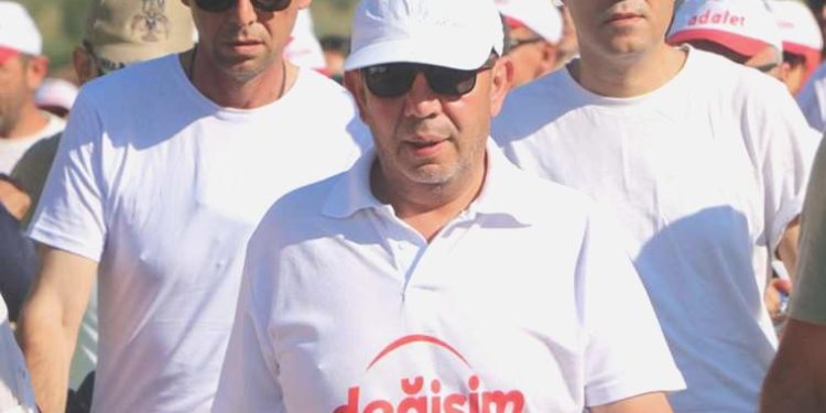 Tanju Özcan’ın ‘değişim’ yürüyüşünde dördüncü gün!