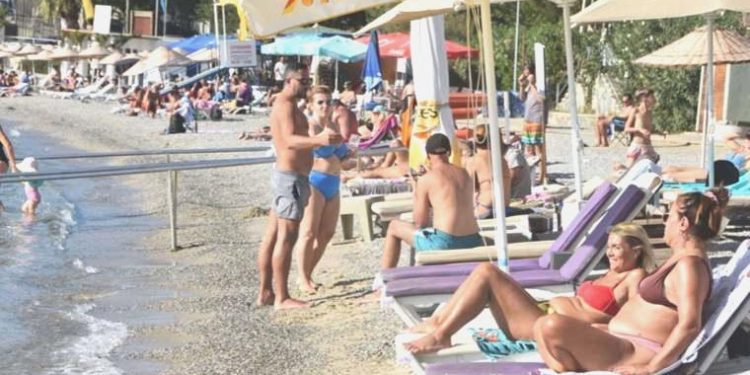 Tatil dönemi başladı, Bodrum’da fiyatlar tekrar cep yakıyor: 750 liraya da var 10 bin Euro’ya da…