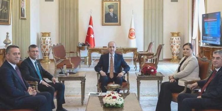 TBMM Lideri Kurtulmuş, CHP heyetini kabul etti