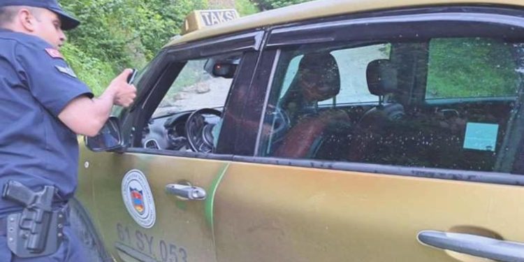 Trabzon’da taksici cinayeti… Cansız vücudu dere kenarında bulundu!