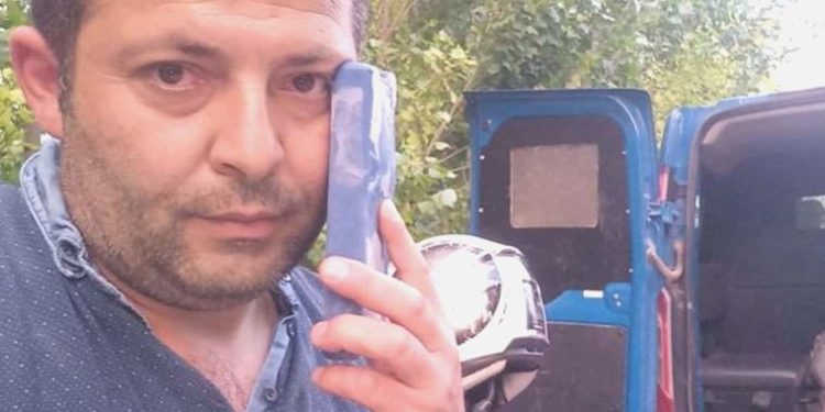 Tren kazasını görüntüleyen gazeteci Mehmet Yalman darbedilerek gözaltına alındı