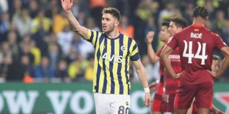 UEFA’dan Fenerbahçe’ye makûs haber!
