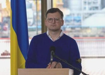 Ukrayna Dışişleri Bakanı Kuleba, NATO’ya katılabilmek için takviye istedi