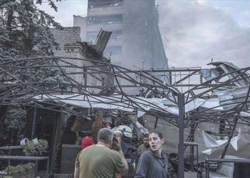 Ukrayna: Rusya’nın dünkü füze hücumunda 8 kişi öldü, 56 kişi yaralandı