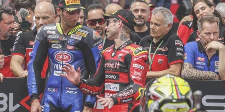 Ulusal motosikletçiler İngiltere’de podyum için yarışacak!