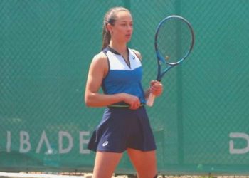 Ulusal tenisçi Zeynep Sönmez’den Wimbledon’a veda!