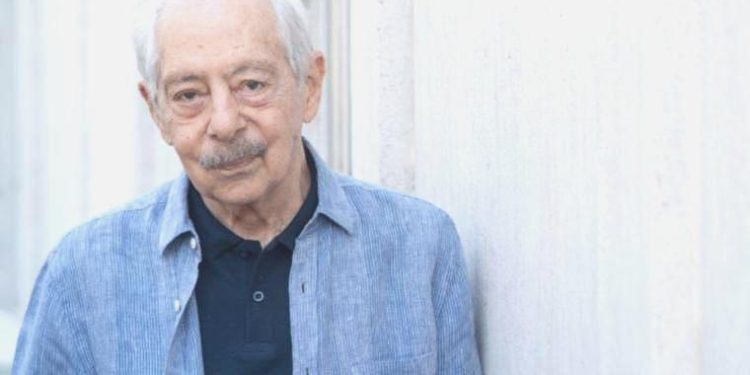 Usta sanatçı Genco Erkal: Gece uzun da olsa, güneş mutlak doğar!