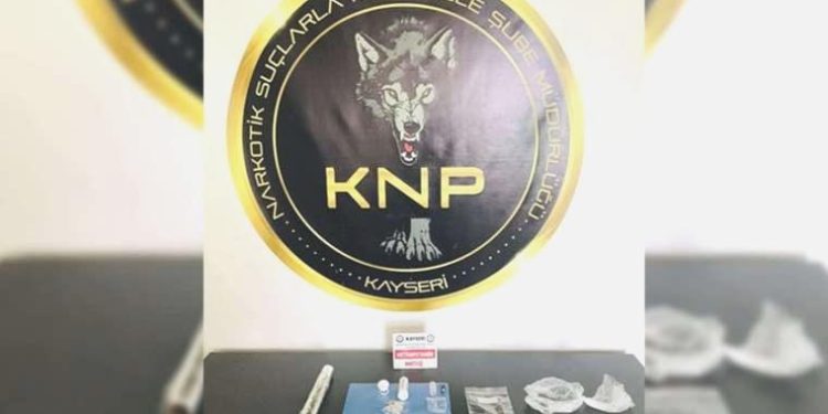 Uyuşturucu tacirlerine şafak operasyonu: 18 gözaltı