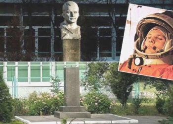 ‘Uzaya çıkan birinci insandı…’ Yuri Gagarin’in büstü söküldü!
