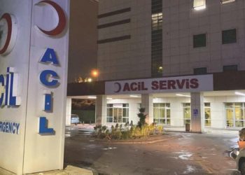 Üzerine materyal düşen maden çalışanı ağır yaralandı