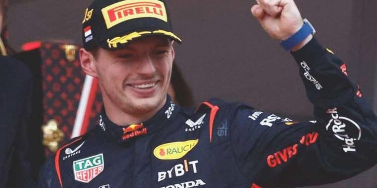 Verstappen’in ayak sesleri