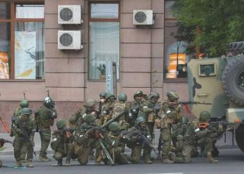 Wagner savaşçıları, Rostov’u denetim altına almaya çalışıyor