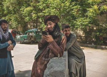 Whatsapp’tan Taliban’a pürüz