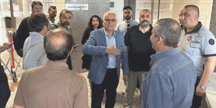 Yanardağ cezaevine gönderildi! Tutuklama kurgusu