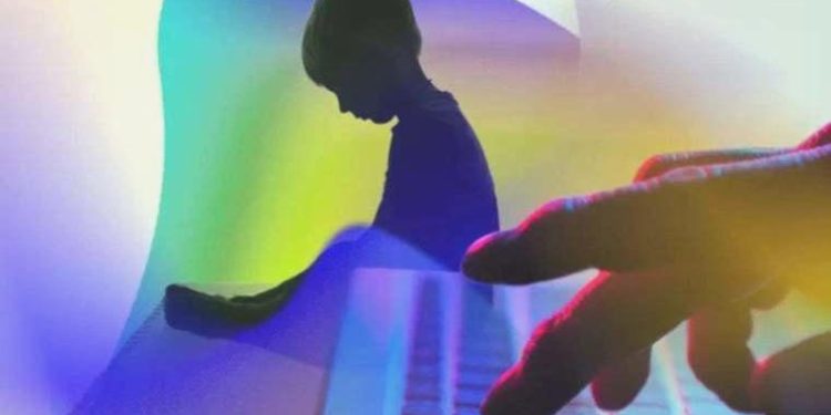 Yapay zekâ eseri çocuk görselleri istismara davetiye çıkartıyor: Üretilmesi de yayılması da cürüm