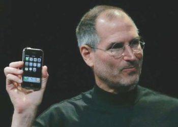 2007 model iPhone 190 bin dolara satıldı